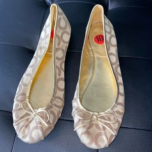 Gold Coach Ballerina slip-ons. Very good condition